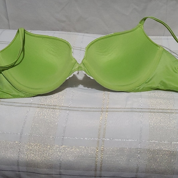 Victoria secret very secret push up Bra - Picture 5 of 6